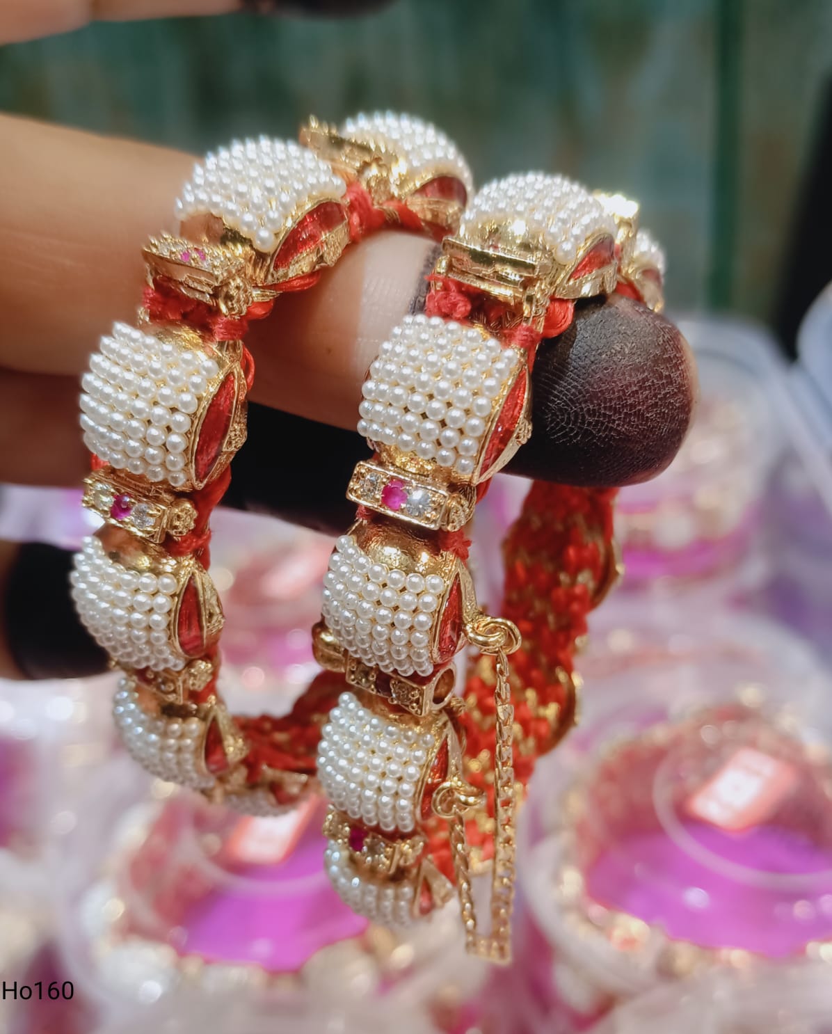 Pearl Bracelet With Gold And Red Accents