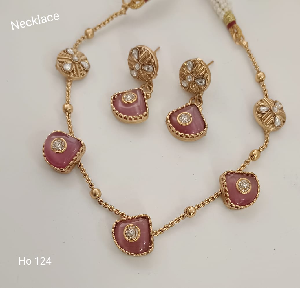 Desert Bloom Necklace Set